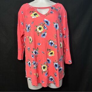 Women's 1X Coral Floral 3/4 Sleeve Shirt with Keyhole - Absolutely Famous